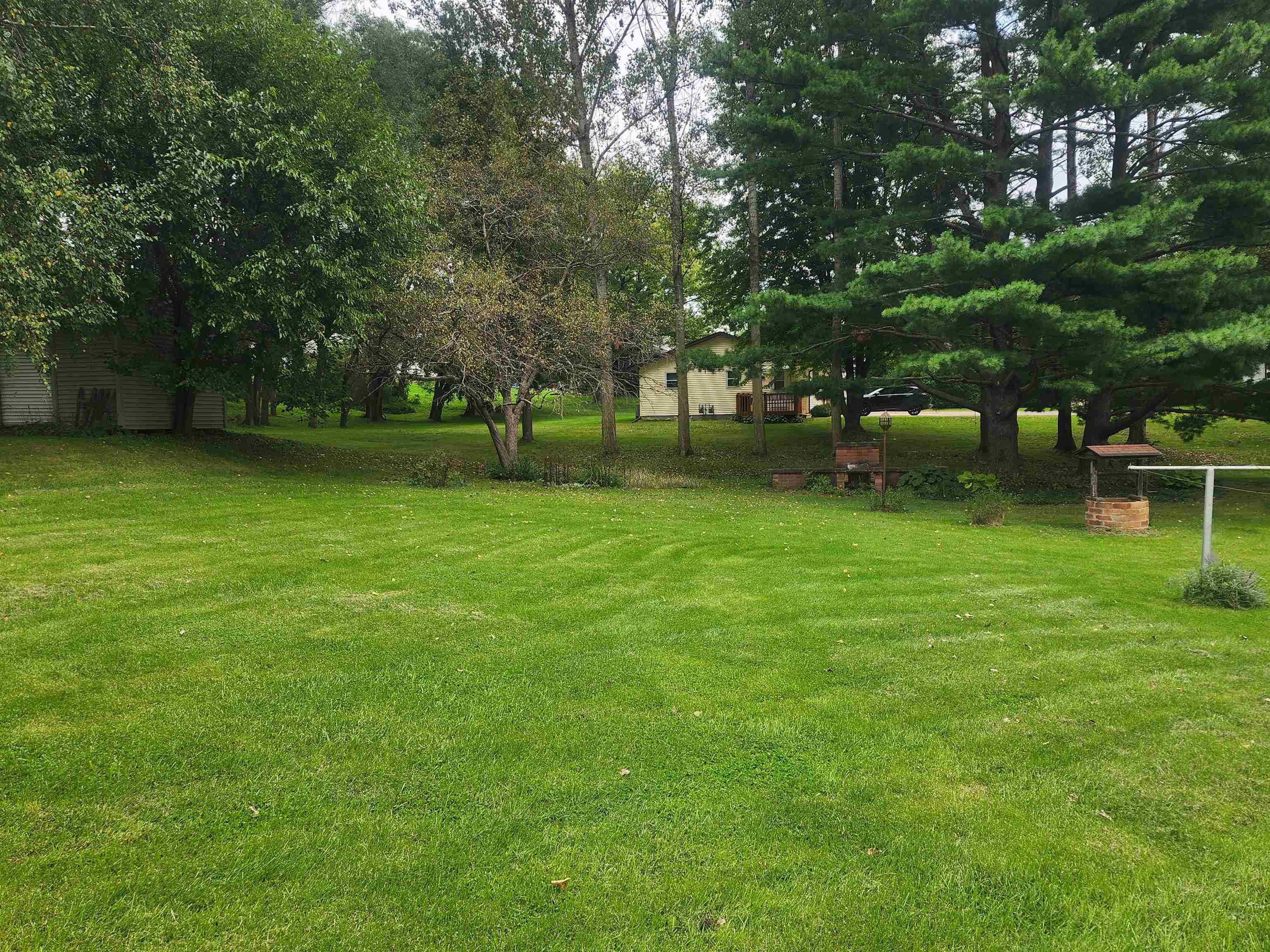515 N Hickory Street - Photo 4