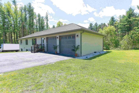 Photo of 1523 Deer Run Ridge, Wisconsin Dells, WI 53965 (MLS # 2027204)