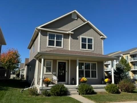 Photo of 204 Sugar Maple Lane, Verona, WI 53593 (MLS # 2009789)