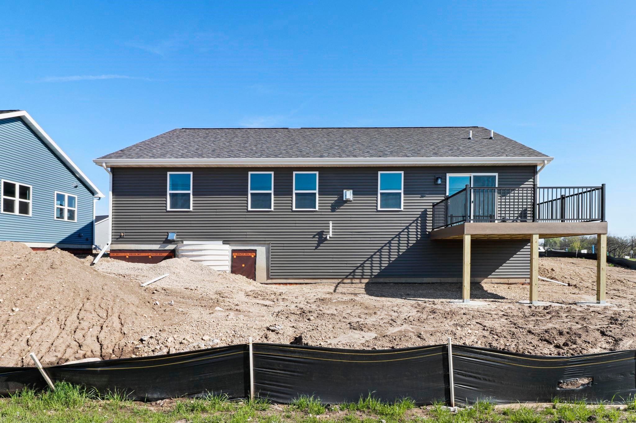 216 Wild Rose Way