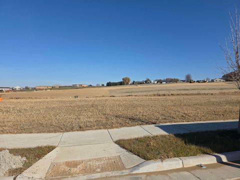 Photo of Lot 20 Kings Lynn Road, Stoughton, WI 53589 (MLS # 2012979)
