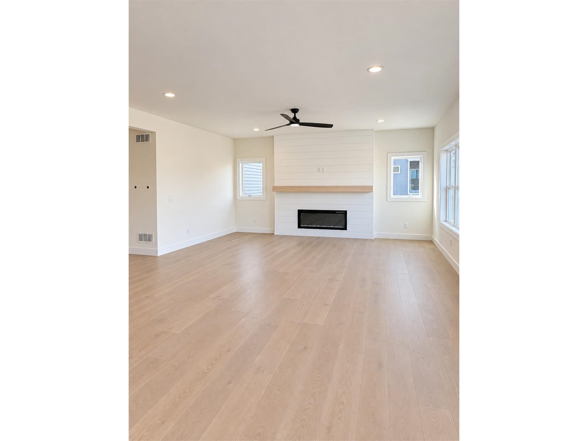 4046 Whistle Rock Circle