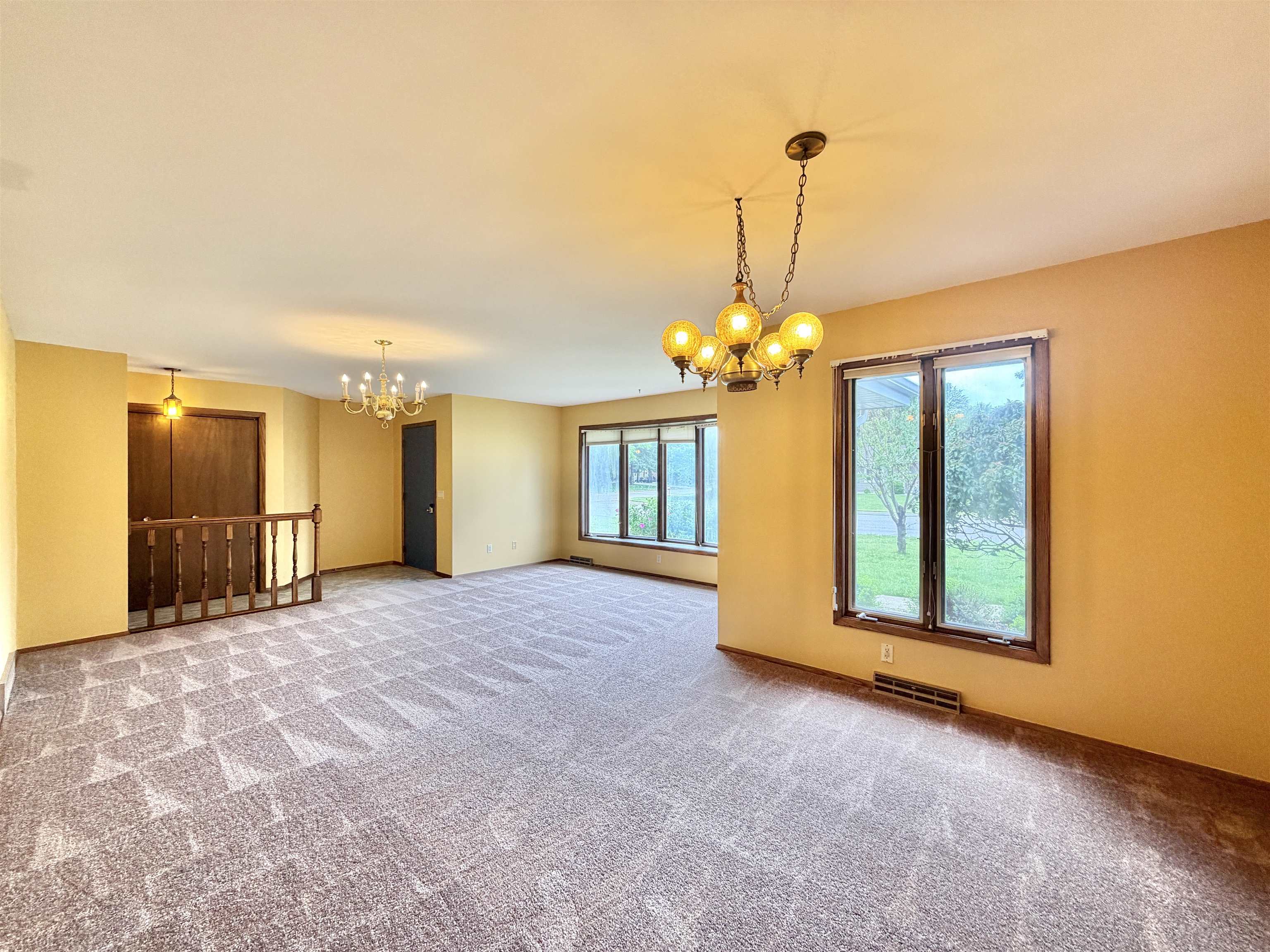 928 Columbia Drive - Photo 4