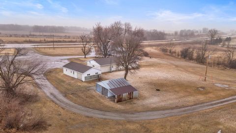 Photo of N3461 Guenther Road, Waupun, WI 53963 (MLS # 2016798)