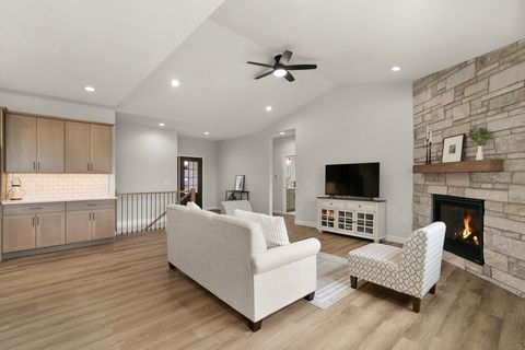 Tiny photo for 1619 Prairie Oak Drive, Wisconsin Dells, WI 53965 (MLS # 2000396)