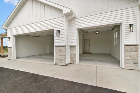 Tiny photo for 1619 Prairie Oak Drive, Wisconsin Dells, WI 53965 (MLS # 2000396)