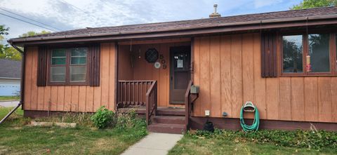 509 Loomis Drive, Mauston, WI 53948 - #: 1986453