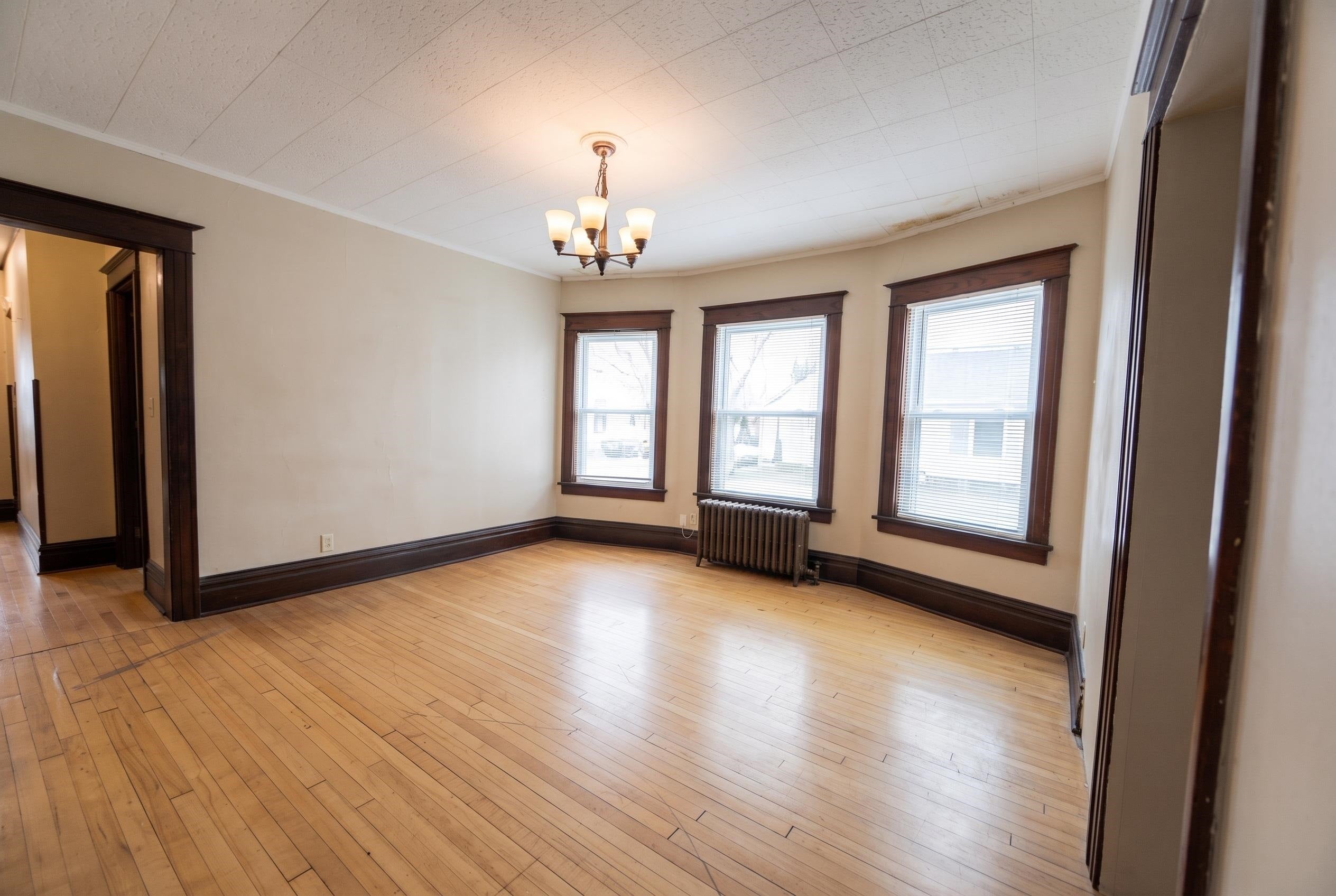 120-126 N Franklin Street