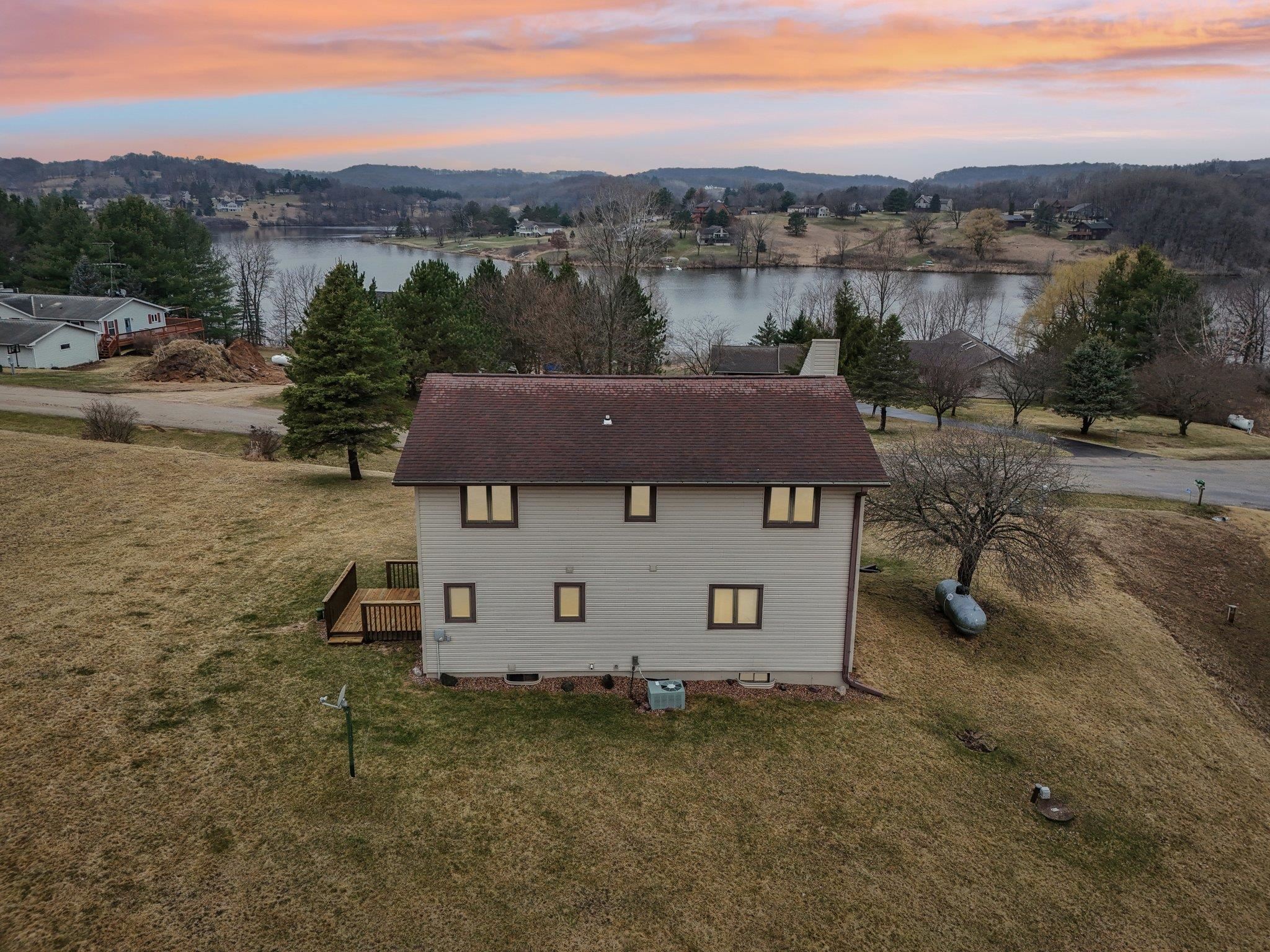 La Valle, Wisconsin 53941, United States, 3 Bedrooms Bedrooms, ,3 BathroomsBathrooms,Residential,Active,101226