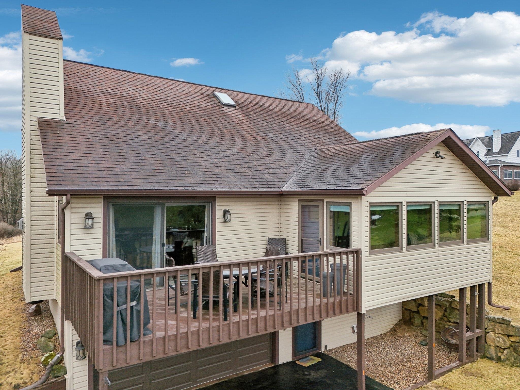 La Valle, Wisconsin 53941, United States, 3 Bedrooms Bedrooms, ,3 BathroomsBathrooms,Residential,Active,101226