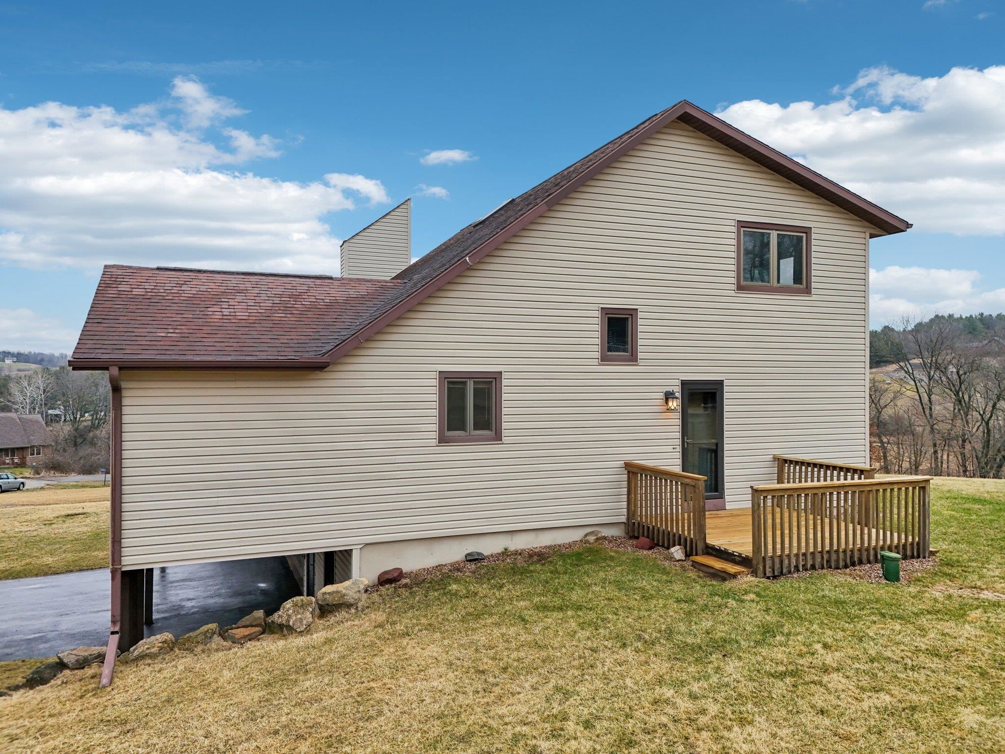 La Valle, Wisconsin 53941, United States, 3 Bedrooms Bedrooms, ,3 BathroomsBathrooms,Residential,Active,101226