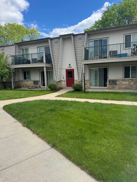 Photo of 4322 Melody Lane 212 #212, Madison, WI 53704 (MLS # 2023455)