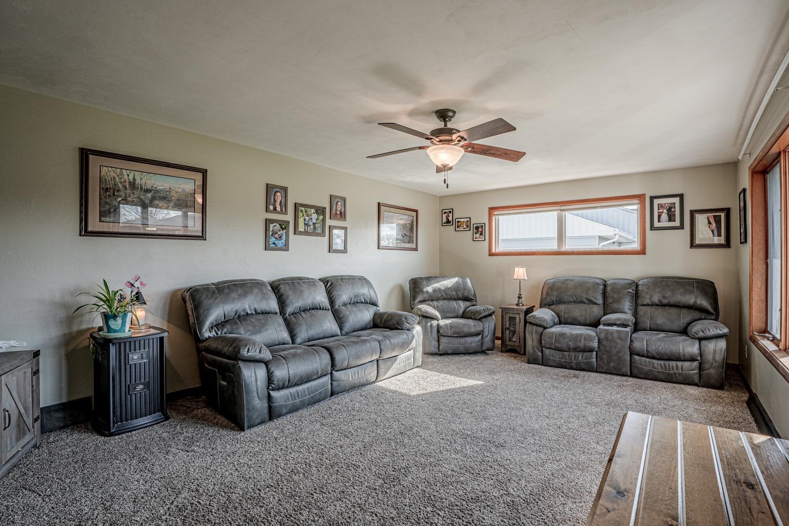 2507 16th Street - Photo 3