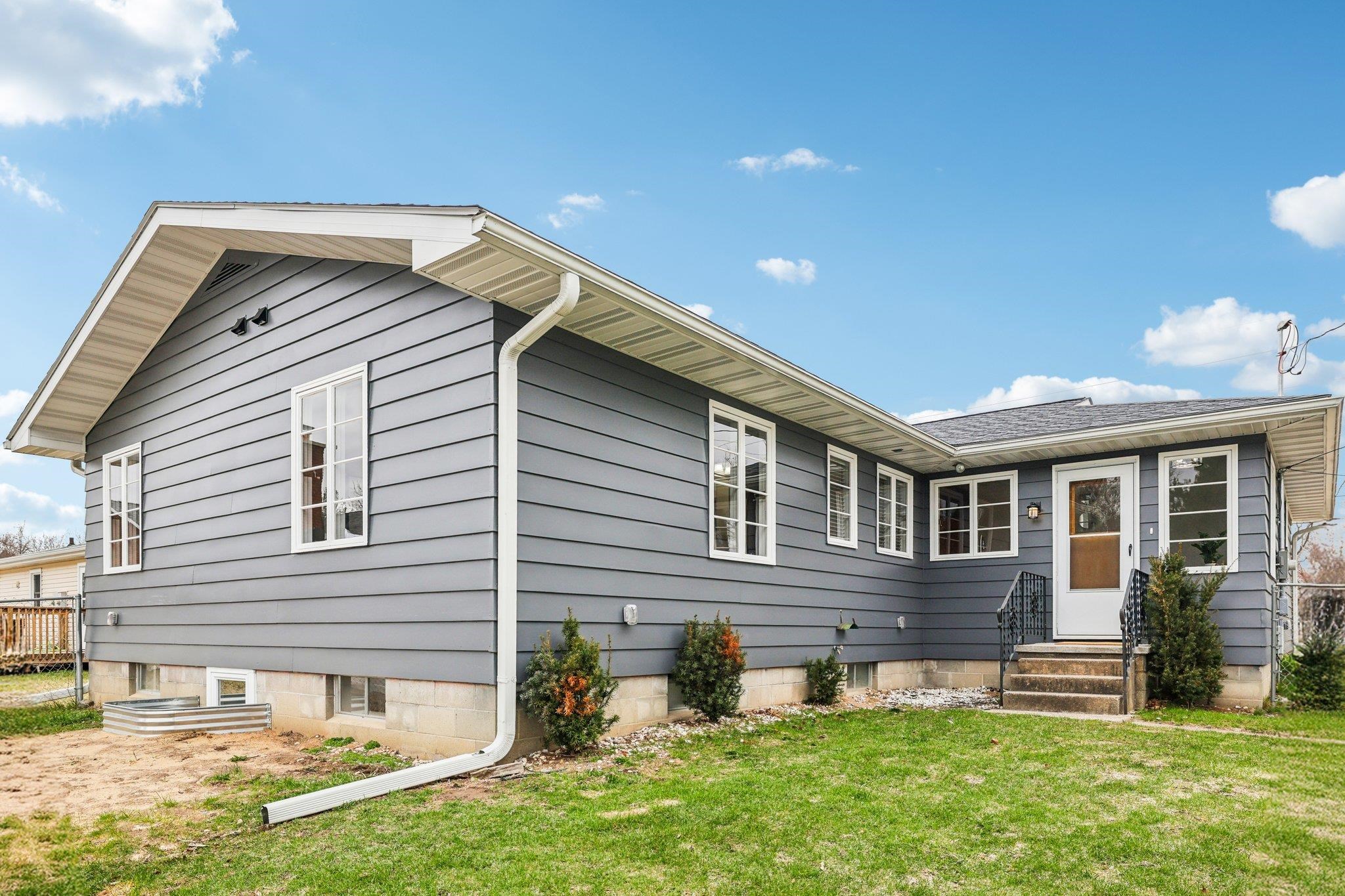 Wisconsin Dells, Wisconsin 53965, United States, 4 Bedrooms Bedrooms, ,3 BathroomsBathrooms,Residential,Active,102354