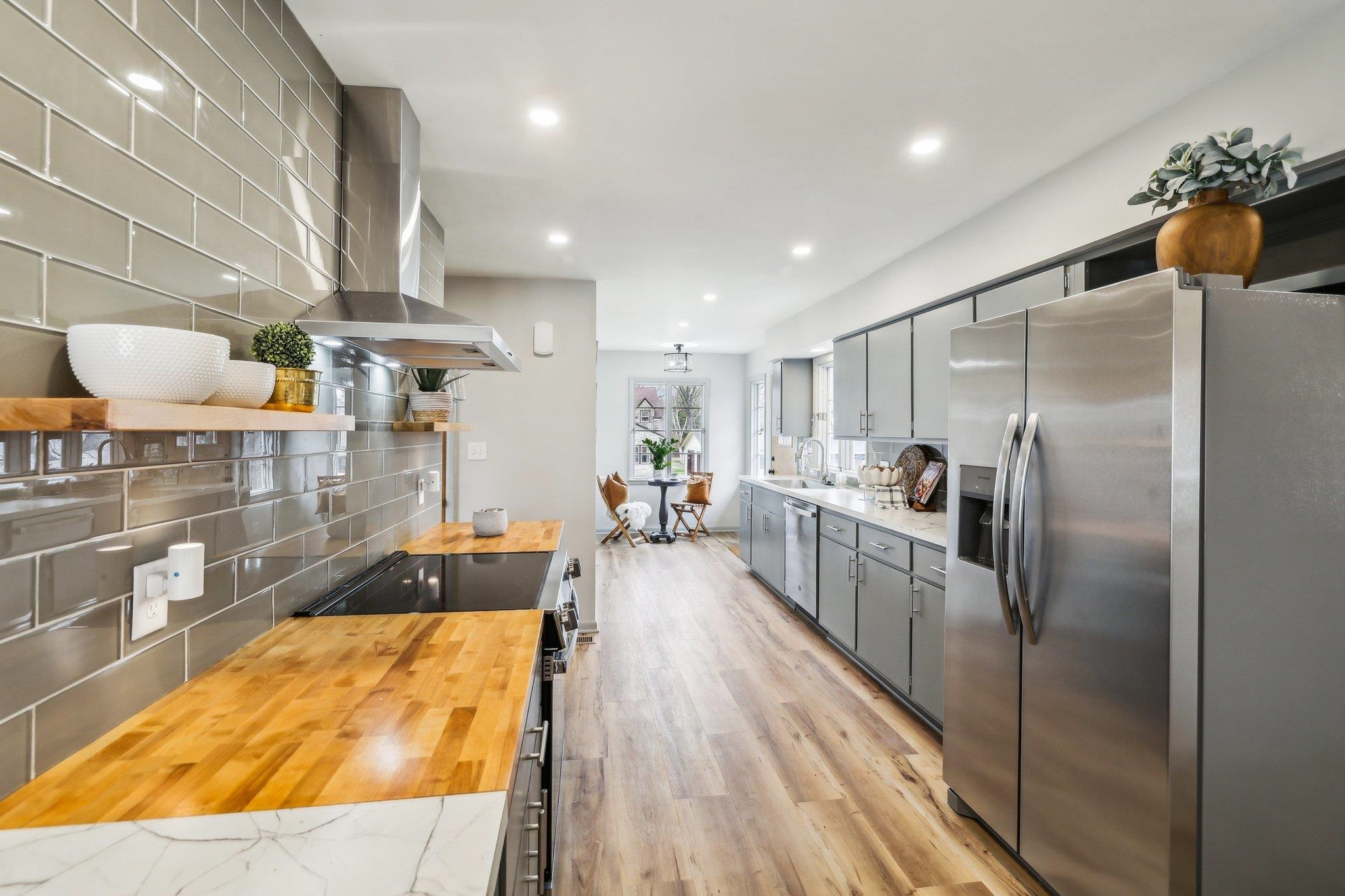 Wisconsin Dells, Wisconsin 53965, United States, 4 Bedrooms Bedrooms, ,3 BathroomsBathrooms,Residential,Active,102354