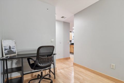 Tiny photo for 333 W Mifflin Street 4090 #4090, Madison, WI 53703 (MLS # 2012424)