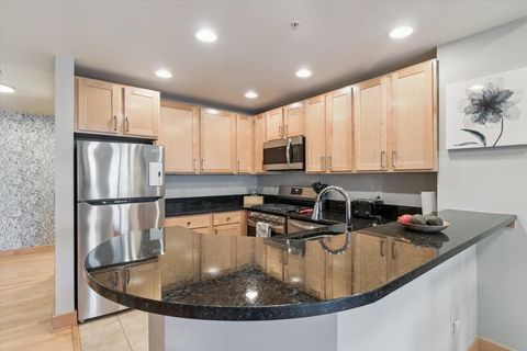 Tiny photo for 333 W Mifflin Street 4090 #4090, Madison, WI 53703 (MLS # 2012424)