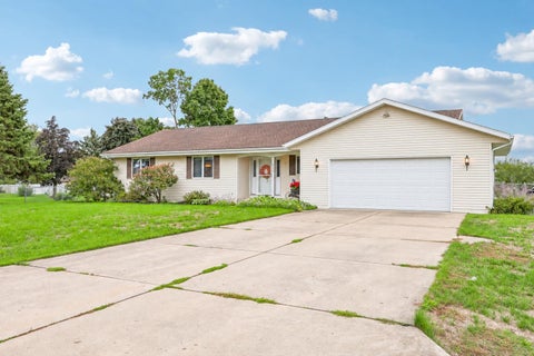 Photo of 720 E Holly Road, Beloit, WI 53511 (MLS # 2033005)