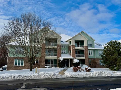 Photo of 5500 Caddis Bend 104 #104, Fitchburg, WI 53711 (MLS # 2013598)