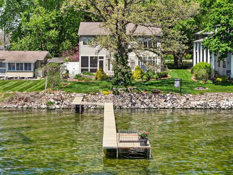 Photo of 2414 County Road AB, McFarland, WI 53558 (MLS # 2021532)