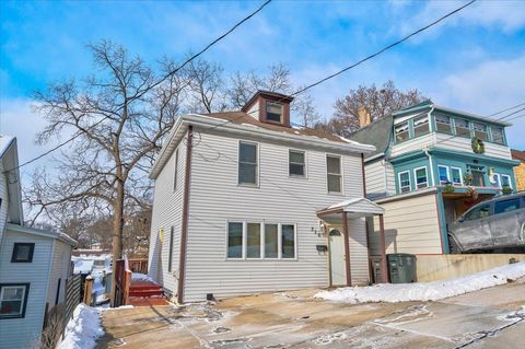 Photo of 320 S Franklin Street, Stoughton, WI 53589 (MLS # 2015569)