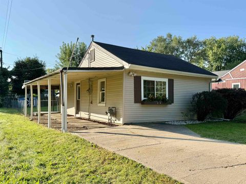 Photo of 2030 E Gorton Street, Beloit, WI 53511 (MLS # 2008246)