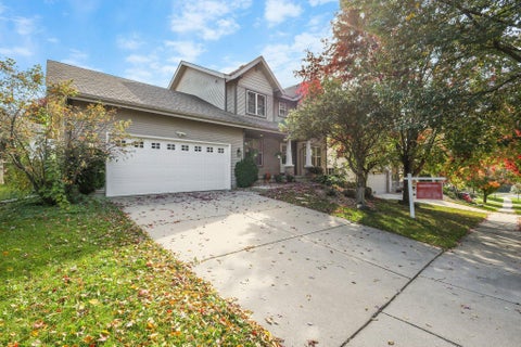 Photo of 1233 Velvet Leaf Drive, Madison, WI 53719 (MLS # 2034563)