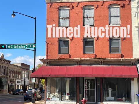 Photo of 103 N Ludington Street, Columbus, WI 53925 (MLS # 2011891)