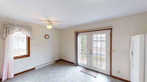 Tiny photo for 302 Swanton Road, Madison, WI 53714 (MLS # 2013089)