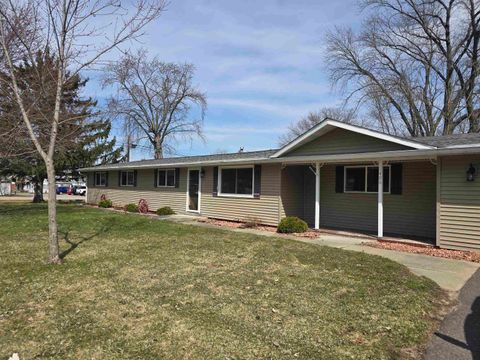 Photo of 406 Cardinal Drive, Westfield, WI 53964 (MLS # 2020390)