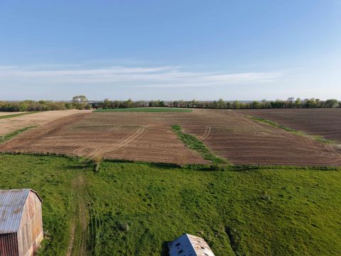 Photo of 15+/- Dutch Hollow Road, Potosi, WI 53820 (MLS # 2022670)