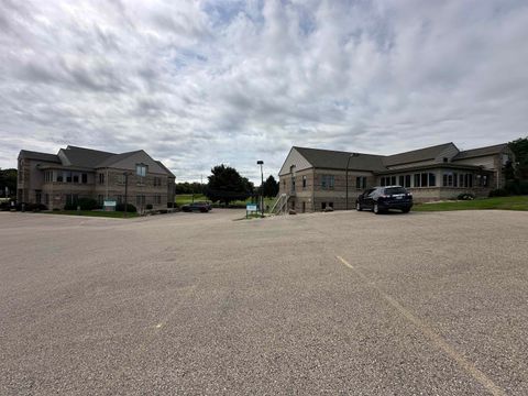 Tiny photo for 602 Pleasant Oak Drive, Oregon, WI 53575 (MLS # 2012510)