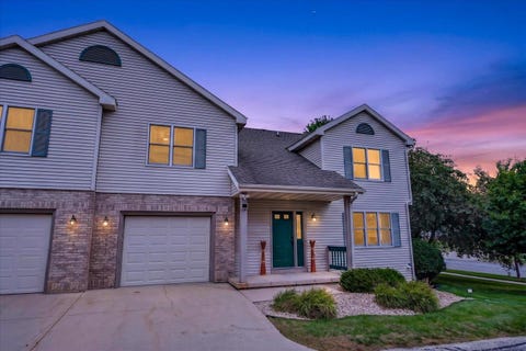 Photo of 3222 Stonecreek Drive, Madison, WI 53719 (MLS # 2030169)