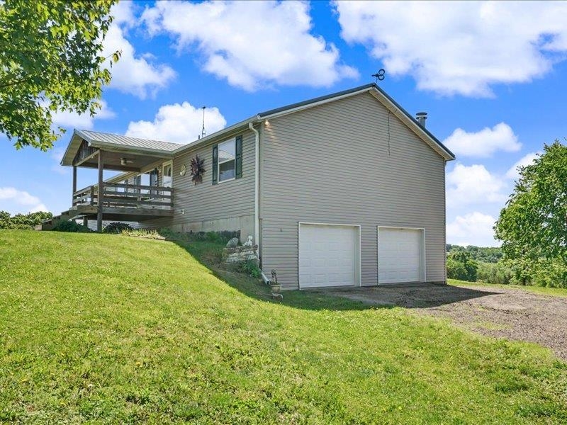 874 Rock Cut Road