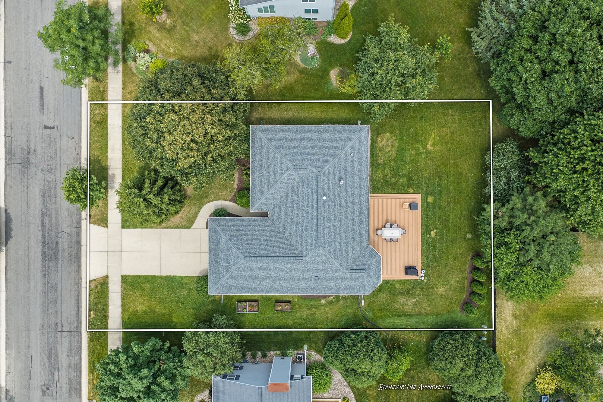 7106 Countrywood Lane
