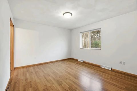 Tiny photo for 305 Mack Drive 9 #9, Reedsburg, WI 53959 (MLS # 2012880)