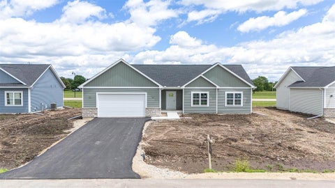 Photo of 2548 Westwood Drive, Beloit, WI 53511 (MLS # 2034025)