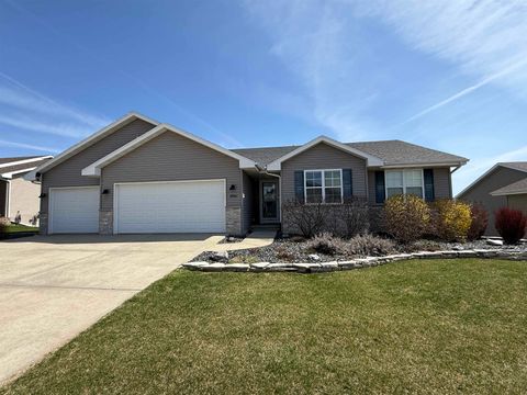 4960 Overlook Drive, Milton, WI 53563 - #: 1997628