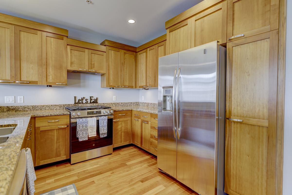 309 W Washington Avenue 612