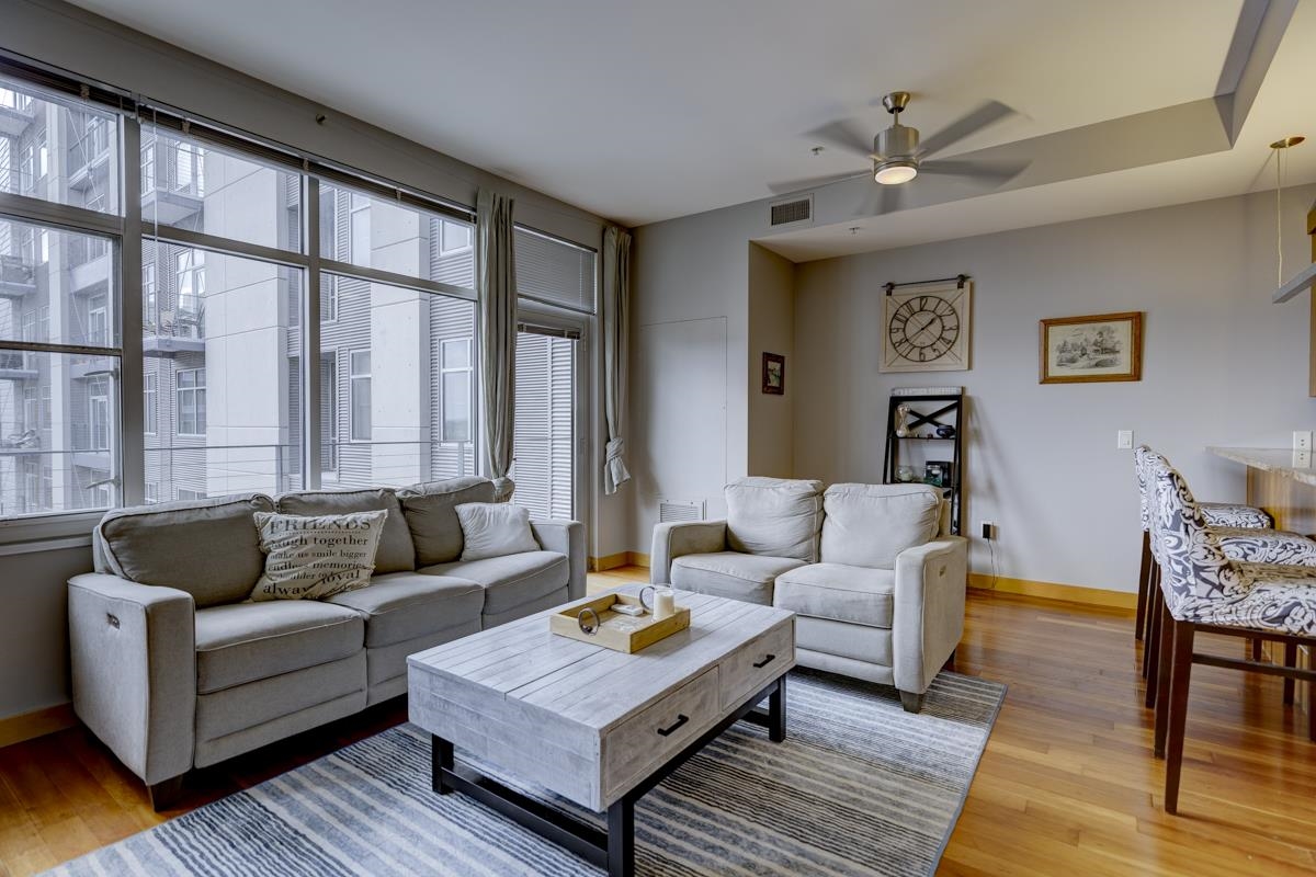 309 W Washington Avenue 612