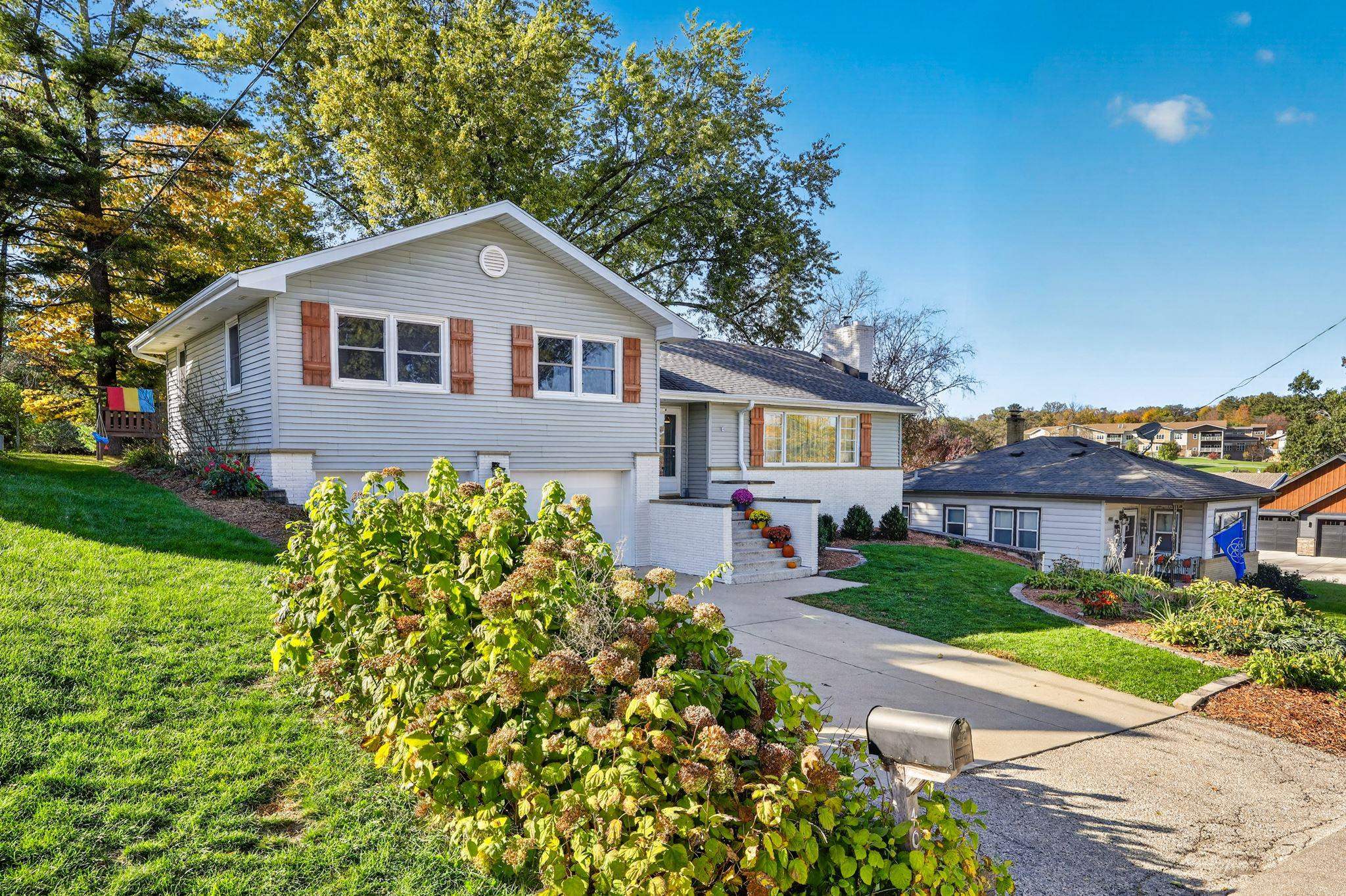 407 6th Street
