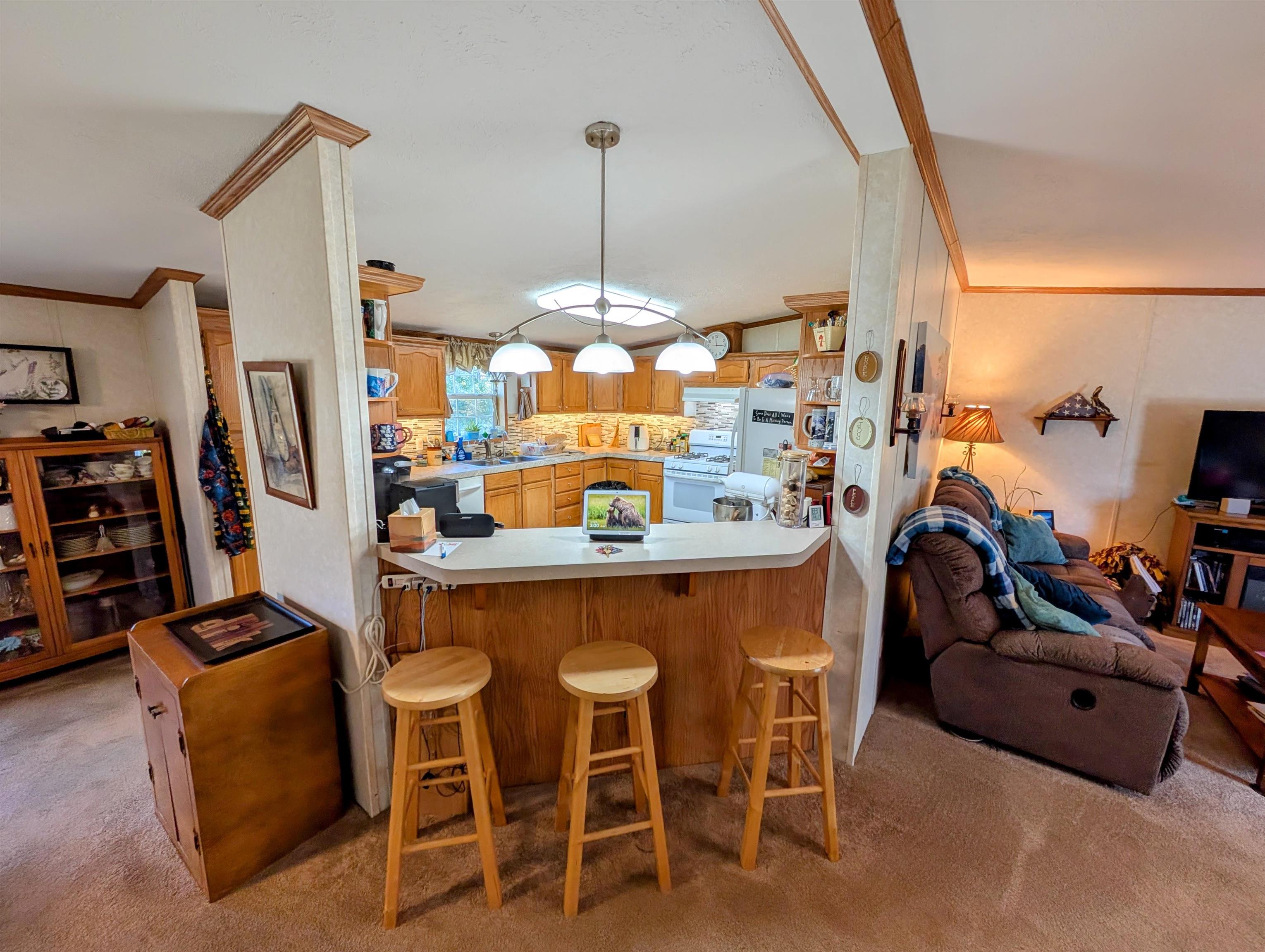 Lyndon Station, Wisconsin 53944, United States, 3 Bedrooms Bedrooms, ,2 BathroomsBathrooms,Residential,Active,212107