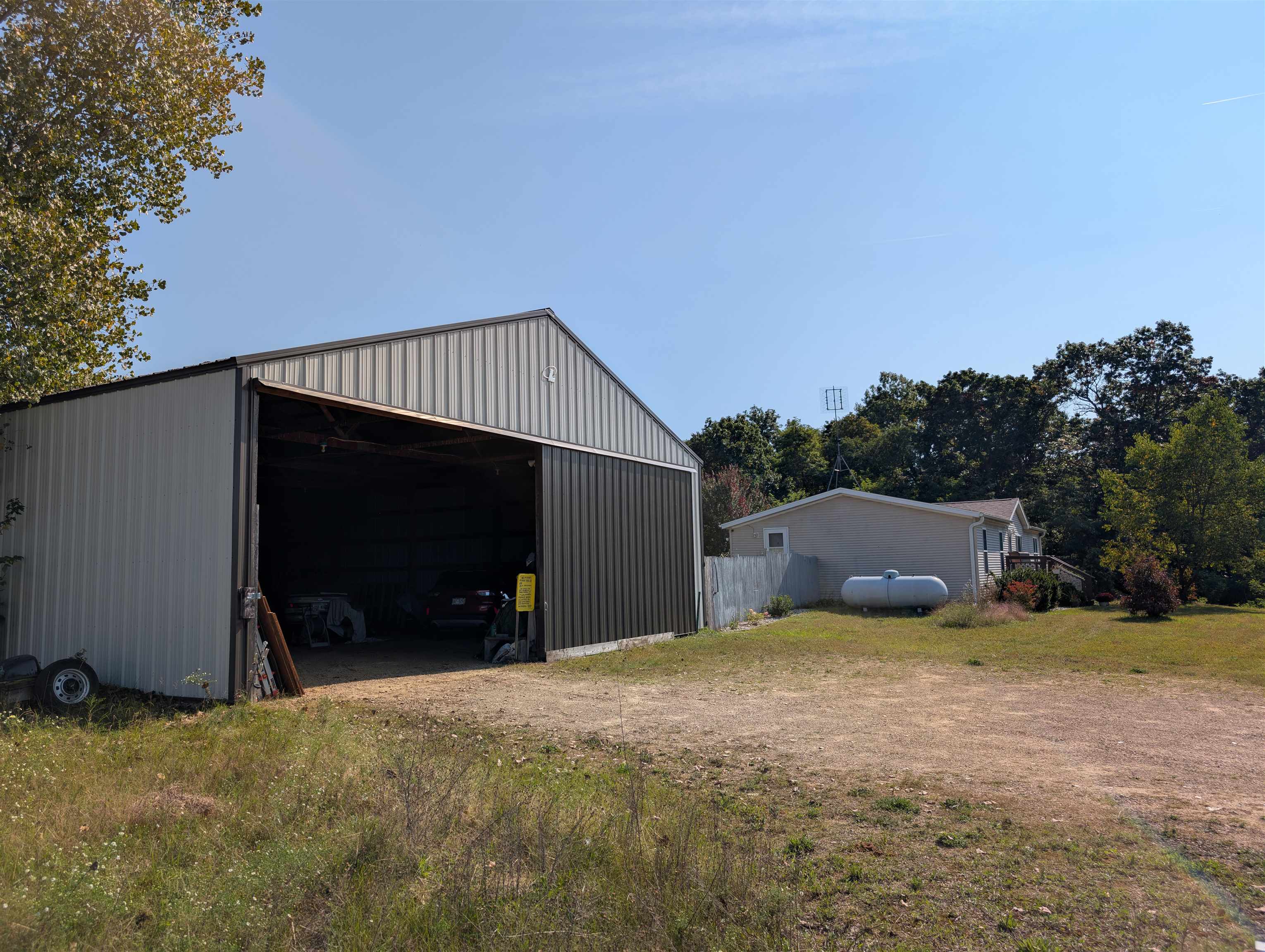 Lyndon Station, Wisconsin 53944, United States, 3 Bedrooms Bedrooms, ,2 BathroomsBathrooms,Residential,Active,212107