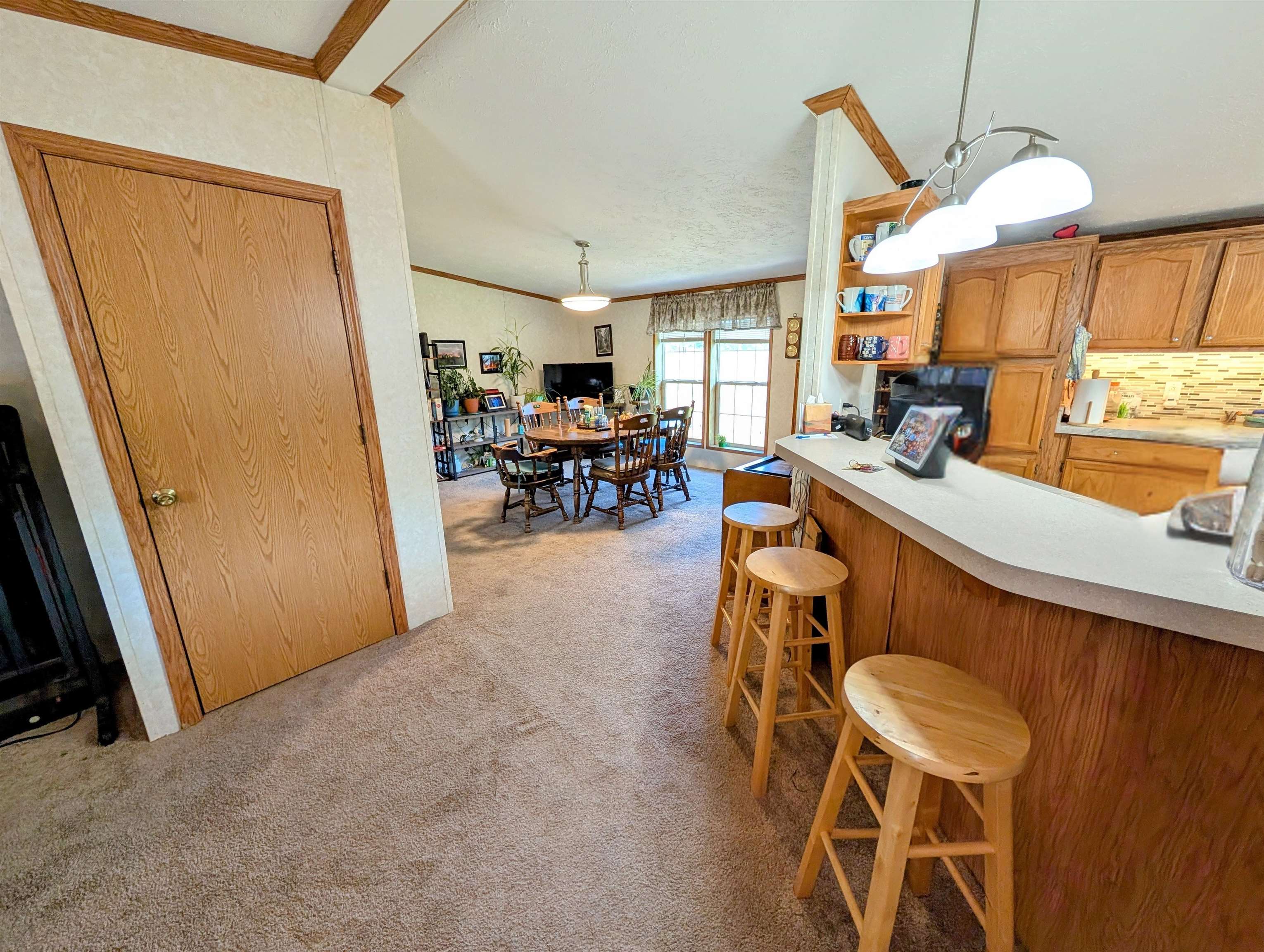 Lyndon Station, Wisconsin 53944, United States, 3 Bedrooms Bedrooms, ,2 BathroomsBathrooms,Residential,Active,212107