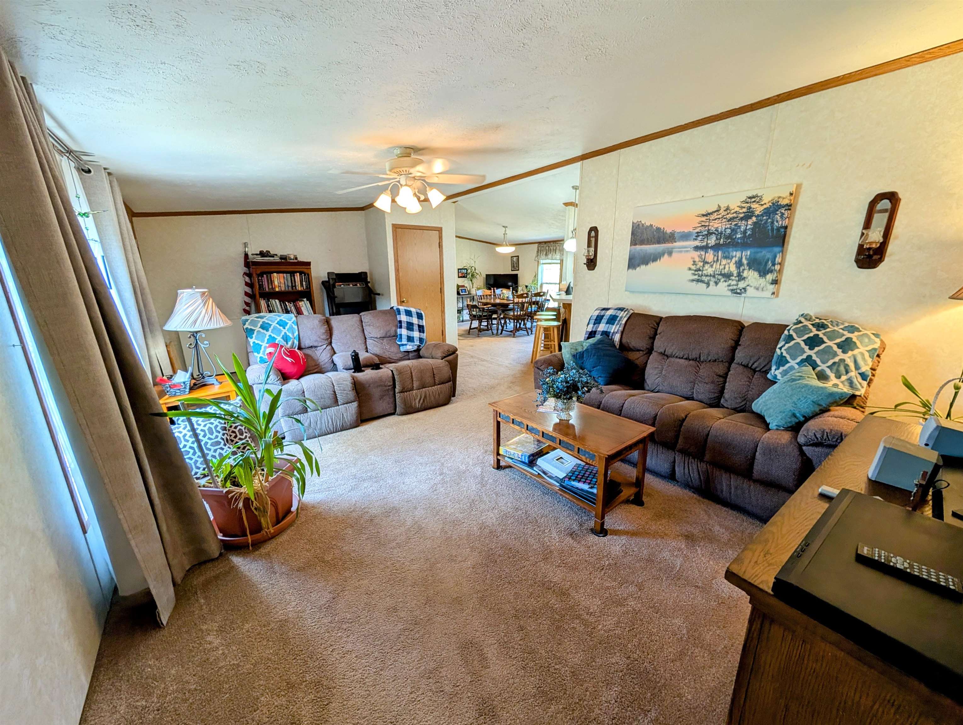 Lyndon Station, Wisconsin 53944, United States, 3 Bedrooms Bedrooms, ,2 BathroomsBathrooms,Residential,Active,212107