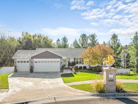 Photo of 2099 Charnwood Court, Machesney Park, IL 61115 (MLS # 2011293)