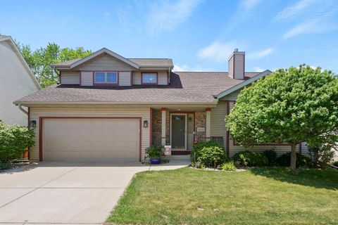 Photo of 422 Bailey Drive, Madison, WI 53718 (MLS # 2024367)