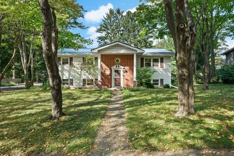 Photo of 5726 Hempstead Road, Madison, WI 53711 (MLS # 2010117)