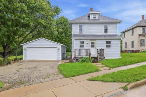 Photo of 516 E FULTON Street, Edgerton, WI 53534 (MLS # 2033173)