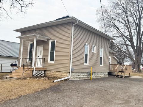 255 Dickinson Street, Randolph, WI 53956 - #: 1995056